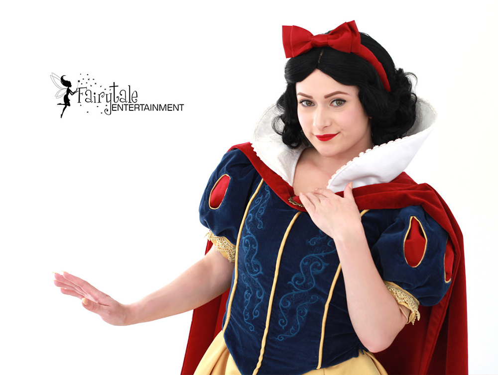 Snow White Princess Party Performer