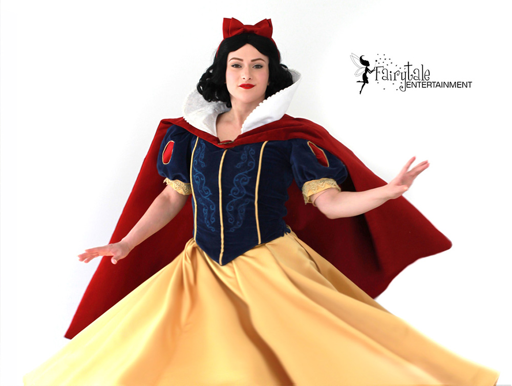 Hire Snow White for Kids Party in Grand Rapids