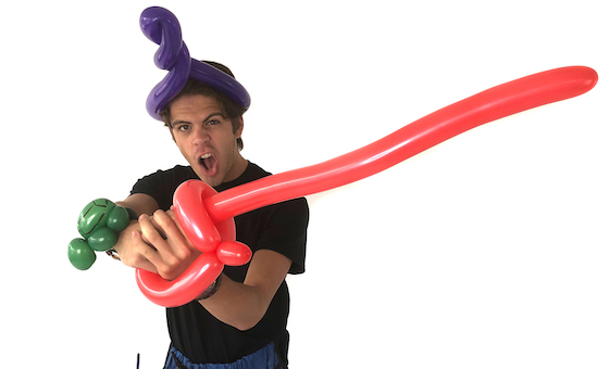 balloon twister for kids birthday party, hire balloon twister, rent balloon twister for kids party, balloon twisters for birthday party, rent balloon twisters for party in michigan, rent balloon twister for party in chicago, hire balloon twisters in grand rapids michigan