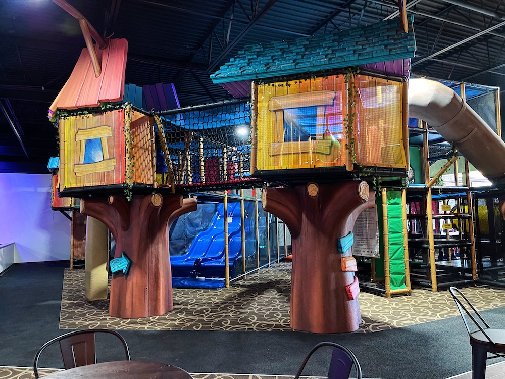 Photo Gallery of our indoor playground and pizza cafe in clarkston michigan